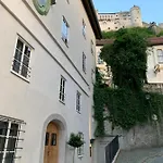 Townhouse Weisses Kreuz Boutiquehotel Szálloda Salzburg