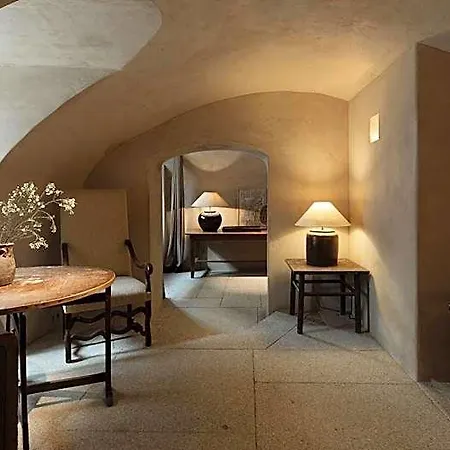 Hotel Townhouse Weisses Kreuz Boutiquehotel 3*