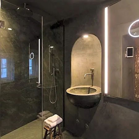 Hotel Townhouse Weisses Kreuz Boutiquehotel