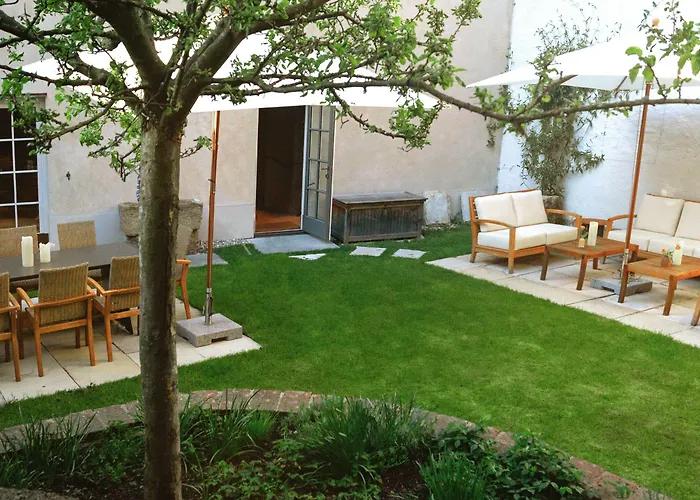 Hotell Townhouse Weisses Kreuz Boutiquehotel 3*