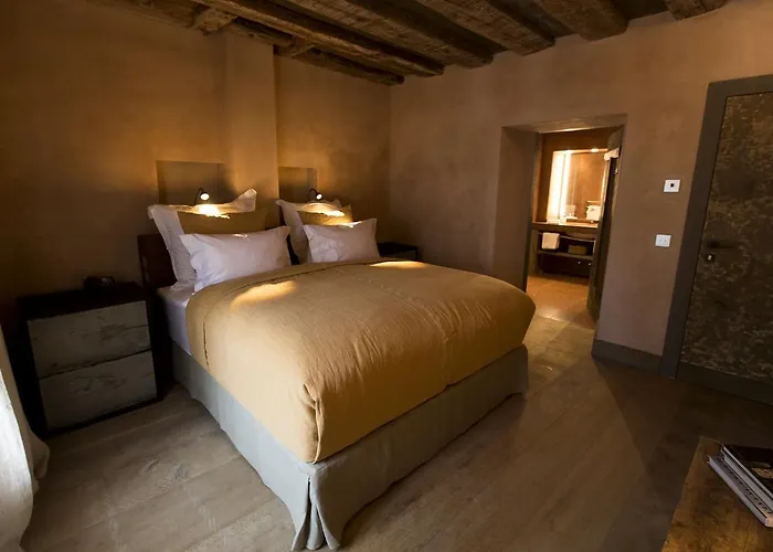 Townhouse Weisses Kreuz Boutiquehotel